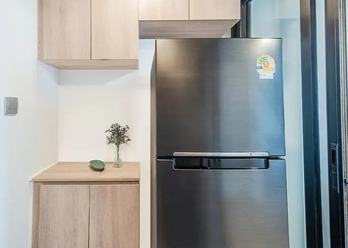 Apartment Bright Duplex Panoramic Views Rooftop Pool & Gym